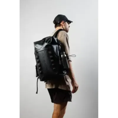 Veekindel seljakott Resono V30 30L Black