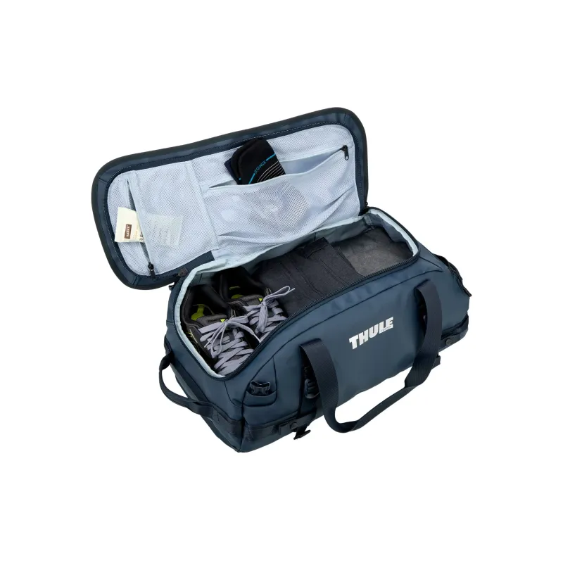 Thule 5590 Chasm 40L duffel bag darkest blue