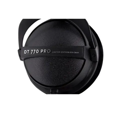 Beyerdynamic DT 770 Pro Black Limited Edition - closed studio headphones