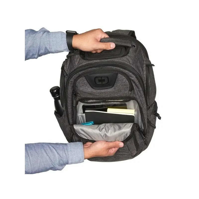 OGIO BACKPACK RENEGADE RSS BLACK PINDOT P/N: 111071_317