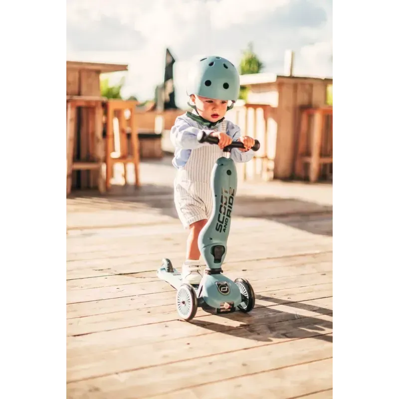 Трехколесный самокат Scoot And Ride Highwaykick 1