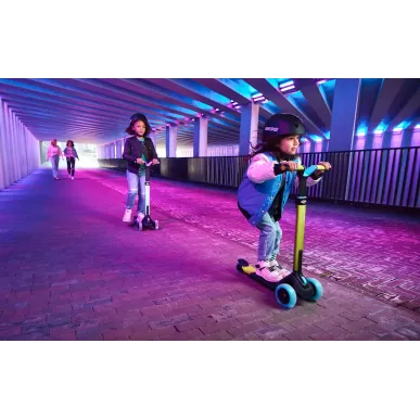 BERG Nexo LED – laste kolmerattaline tõuks LED esiratastega