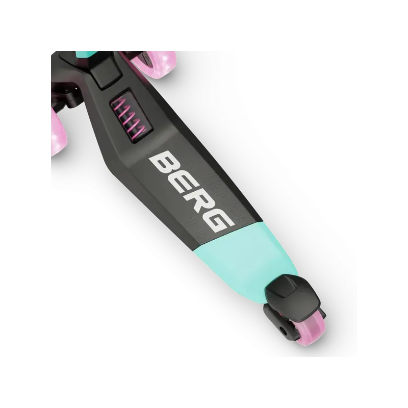 BERG Nexo LED – laste kolmerattaline tõuks LED esiratastega