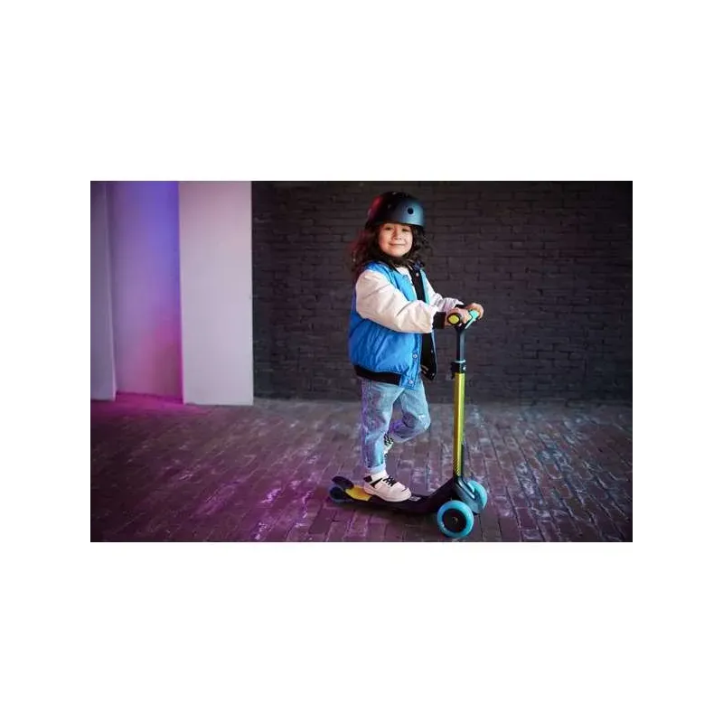 Самокат BERG Nexo LED – детский трёхколёсный самокат с LED колесами