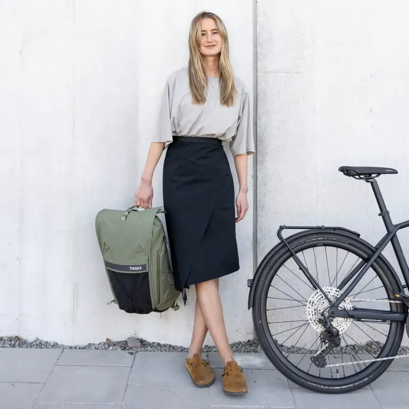 Thule 5232 Paramount Bike Commute Backpack 20L Black