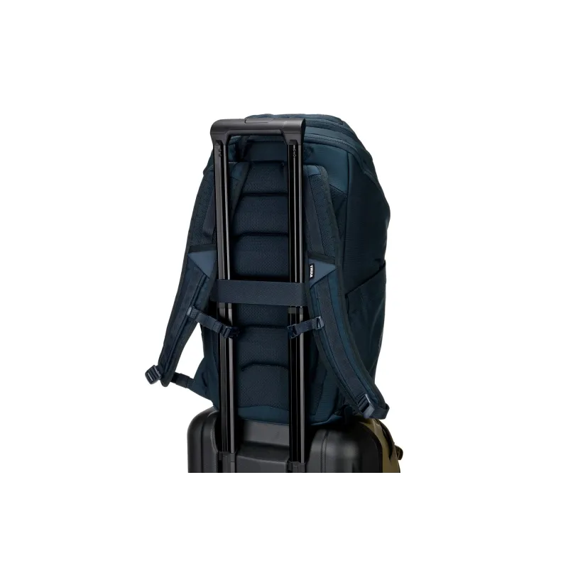 Thule 5583 Chasm laptop backpack 26L darkest blue