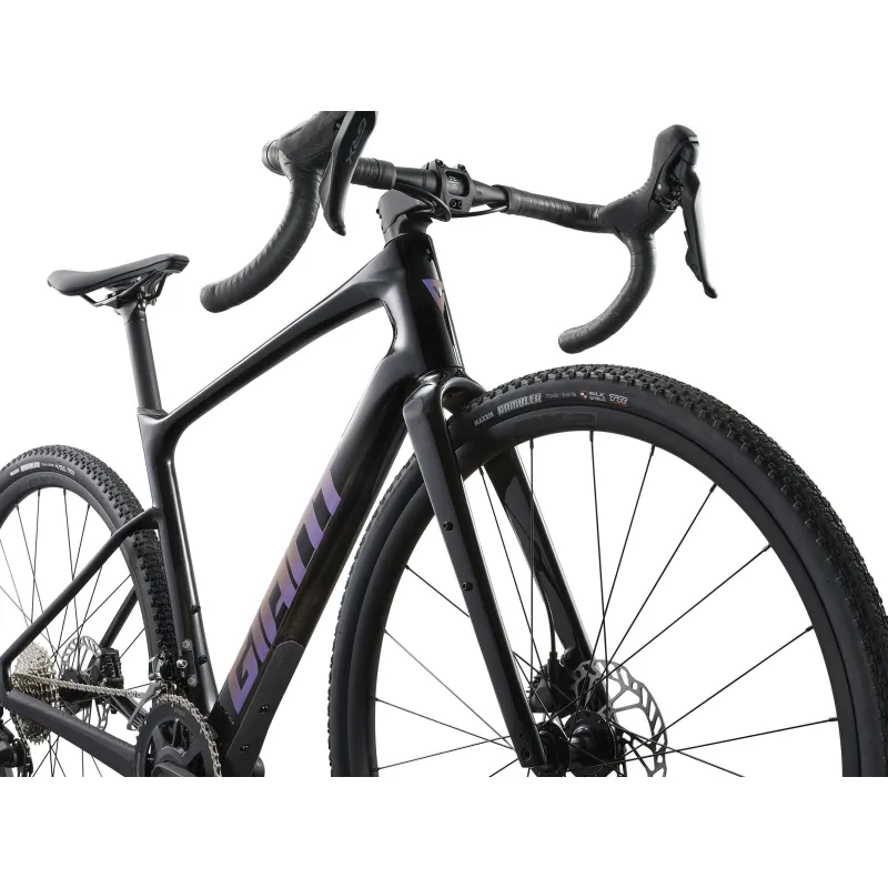 Гравийный велосипед GIANT Revolt Advanced 2 (2025) Carbon (M/L)