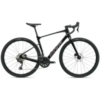 Gravel jalgratas GIANT Revolt Advanced 2 (2025) Carbon (M/L)