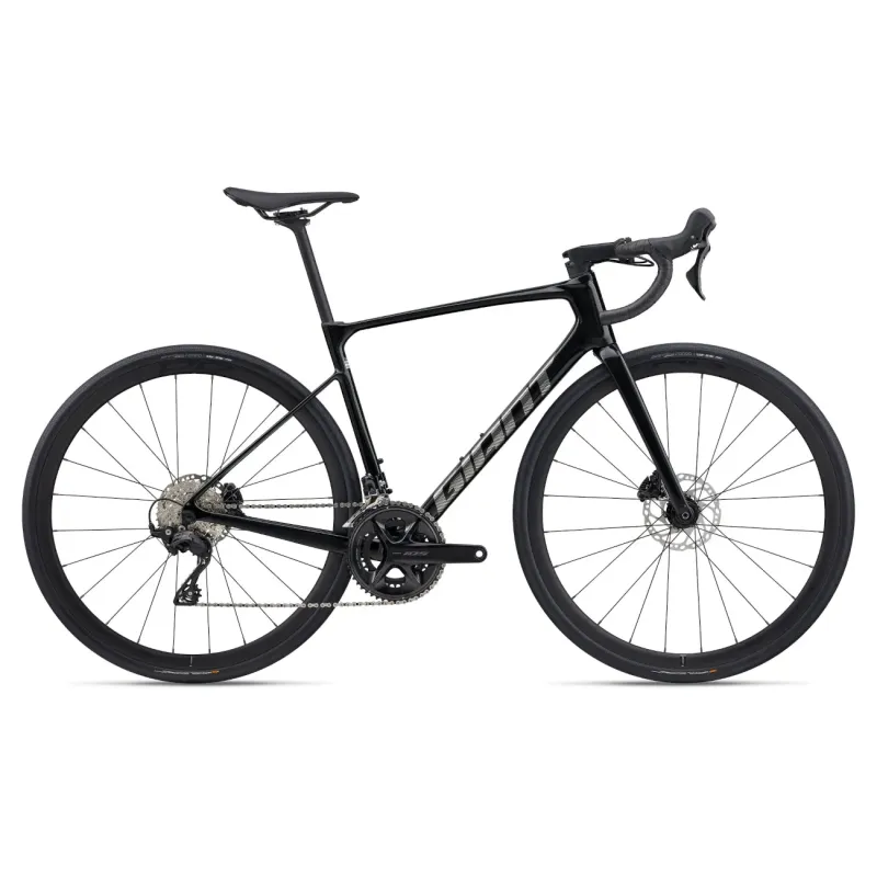 Maanteeratas GIANT Defy Advanced 2 (2026) Abyss Black (M/L)