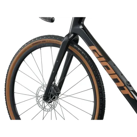 Гравийный велосипед GIANT Revolt Advanced 2 (2026) Carbon (L)