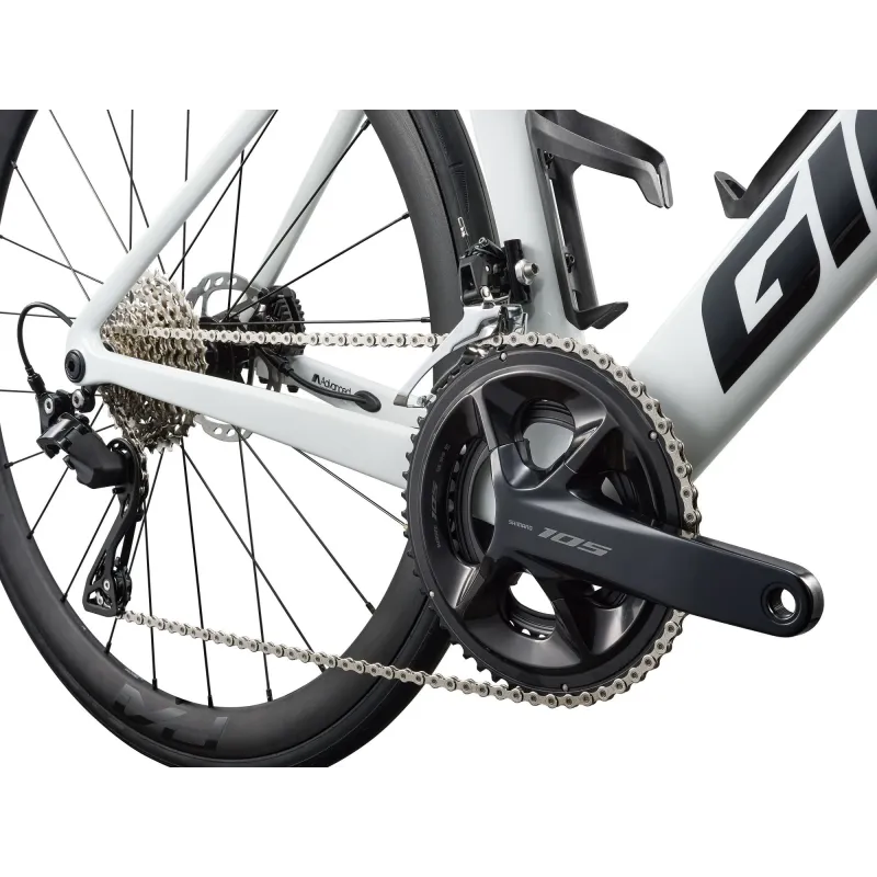 Шоссейный велосипед GIANT Propel Advanced 2 (2027) белый (M)