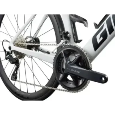 Шоссейный велосипед GIANT Propel Advanced 2 (2027) белый (M)