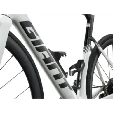 Шоссейный велосипед GIANT Propel Advanced 2 (2027) белый (M)