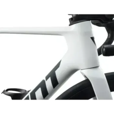 Шоссейный велосипед GIANT Propel Advanced 2 (2027) белый (M)