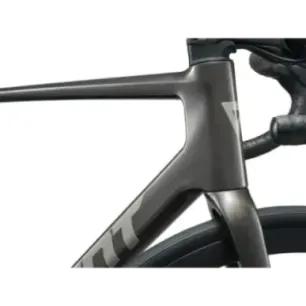 Шоссейный велосипед GIANT TCR Advanced 2 KOM (2026) Stealth Chrome (L)