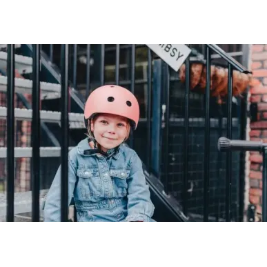 Scoot and Ride Peach kiiver lastele – reguleeritav ja turvaline kiiver tõukerattale ja rattale