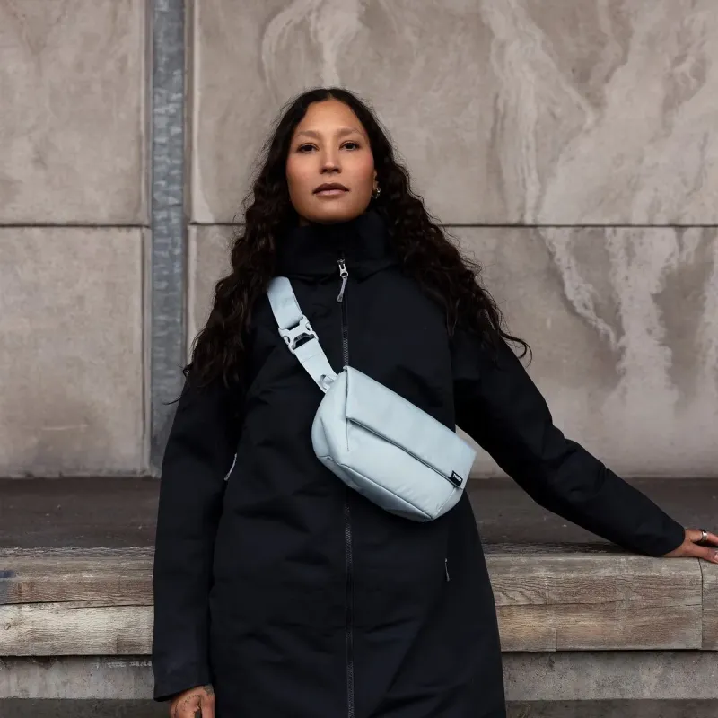 Thule 5495 EnRoute Sling 2L Soft Blue