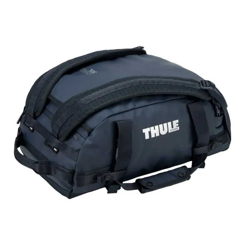 Thule 5586 Chasm 30L duffel bag darkest blue