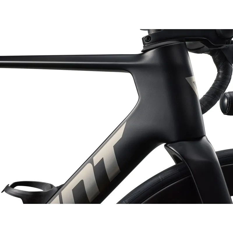 Шоссейный велосипед GIANT Propel Advanced 1 (2027) Carbon (M)
