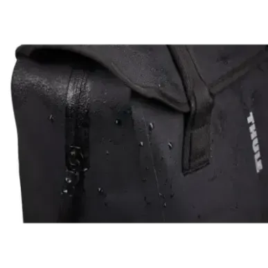 Thule 5480 Shield BP Inlock 23L  Black