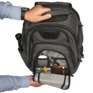 OGIO BACKPACK RENEGADE RSS BLACK PINDOT P/N: 111071_317