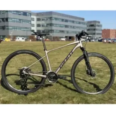 Велосипед GIANT Roam 3, цвет Shell White (M)