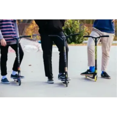 Triki tõukeratas Raven Evolution Slick Color