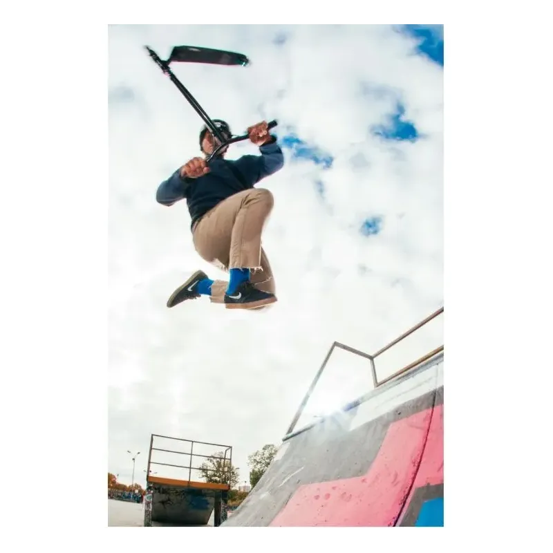 Трюковый самокат Raven Rookie Neo Chrome