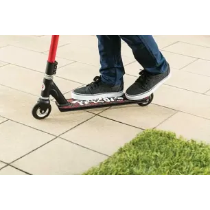 Razor Beast V6 Scooter RD/BK SMU INTL