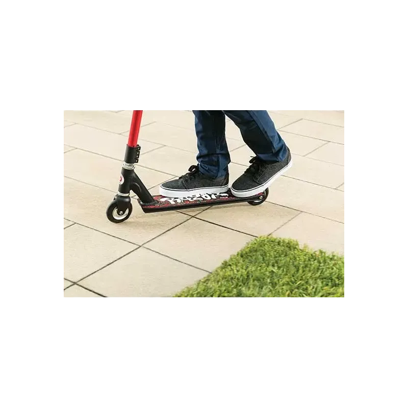 Razor Beast V6 Scooter RD/BK SMU INTL