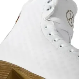 NF14619 S БЕЛЫЙ РАЗМЕР. 41 ФИГУРНЫЕ КОНЬКИ NILS EXTREME