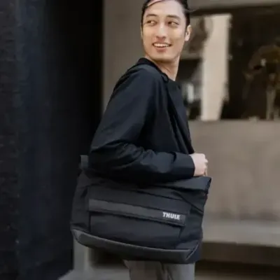 Thule 5007 Paramount Crossbody 14L Black