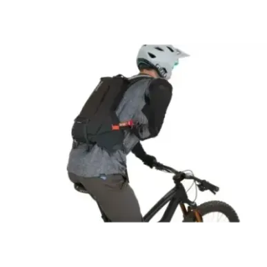 Thule 3796 Rail Hydration Pack 8L Covert