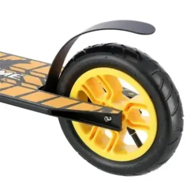 HC020 YELLOW SCOOTER NILS EXTREME