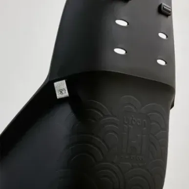 URBAN IKI Tylny fotelik U-me Easyfix NA BAGAŻNIK kolor BLACK/BROWN