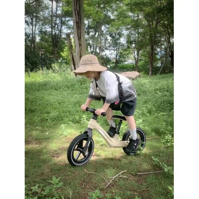 Kerge tasakaaluratas Xrace Light Lilla - Laos!