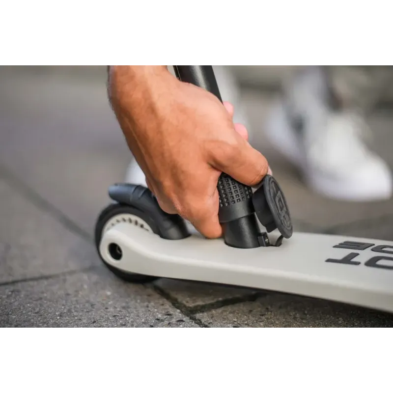 Трехколесный самокат Scoot And Ride Highwaykick Push and Go