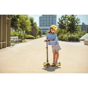 Трехколесный самокат Scoot And Ride Highwaykick 3 LED