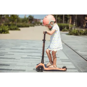 Трехколесный самокат Scoot And Ride Highwaykick 3 LED