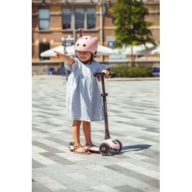 Scoot And Ride Highwaykick 3 LED - Laos!