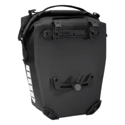 Thule 5406 Shield commuter pannier 22L black